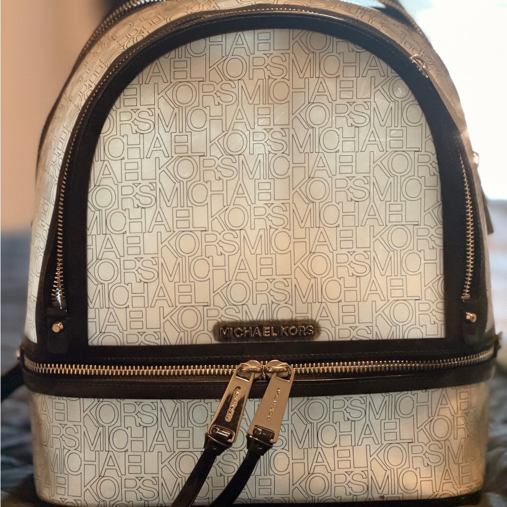 Michael Kors Rhea clear backpack